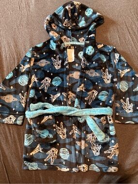 Cuddl Duds Kids Hooded Space-Print Fleece Robe in Black & Teal